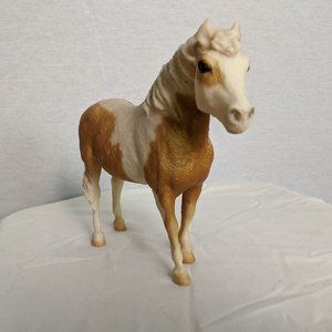 Misty Of Chincoteague Palomino Tobiano Pony #207